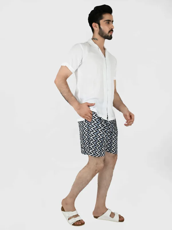 White_&_Blue_Zic-Zag_Co-Ord_Set