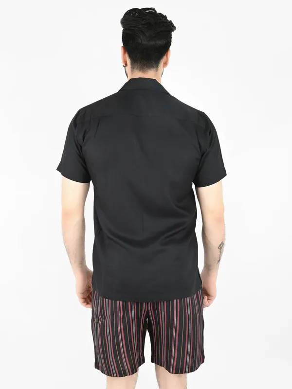 Black_Solid_&_Red_Vertical_Stripes_Co-Ord_Set