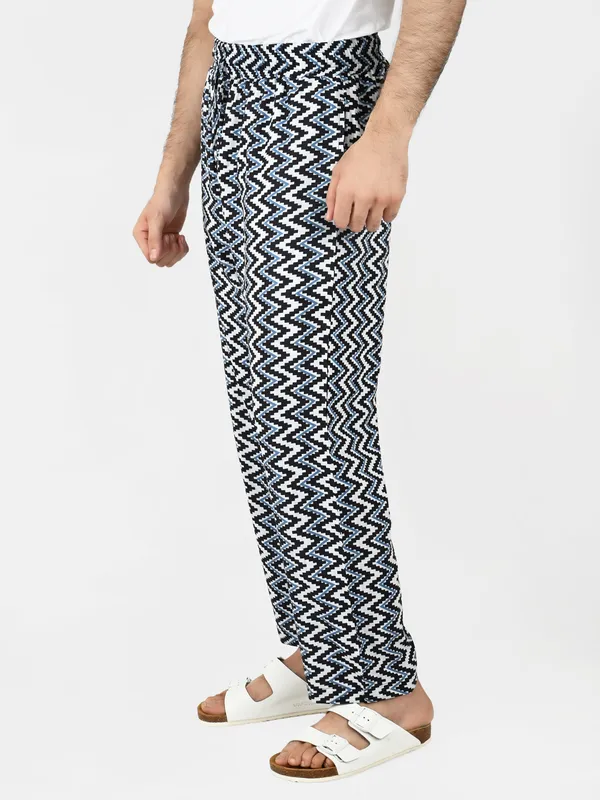 Blue_Zig-Zag_Printed_Co-Ord_Set