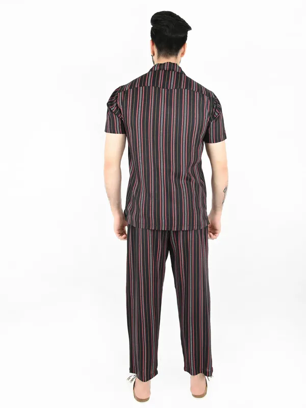 Red_Vertical_Stripes_Printed_Co-Ord