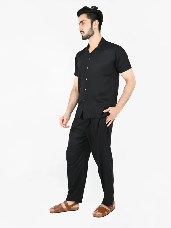 Black_Solid_Co-Ord_Set_regular_fit_Shirt_with_Pant_for_Men