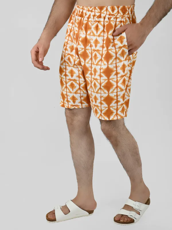 Mustard_Geometric_Printed_Shorts_for_Men