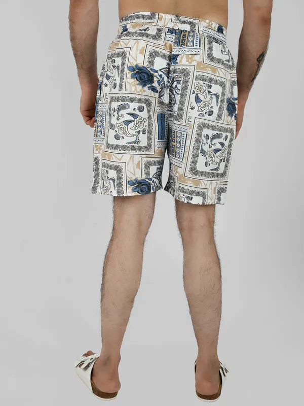 Men_White_Paisley_Printed_Shorts