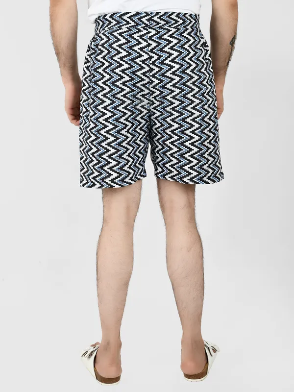Men_Navy_Zig-Zag_Printed_Shorts