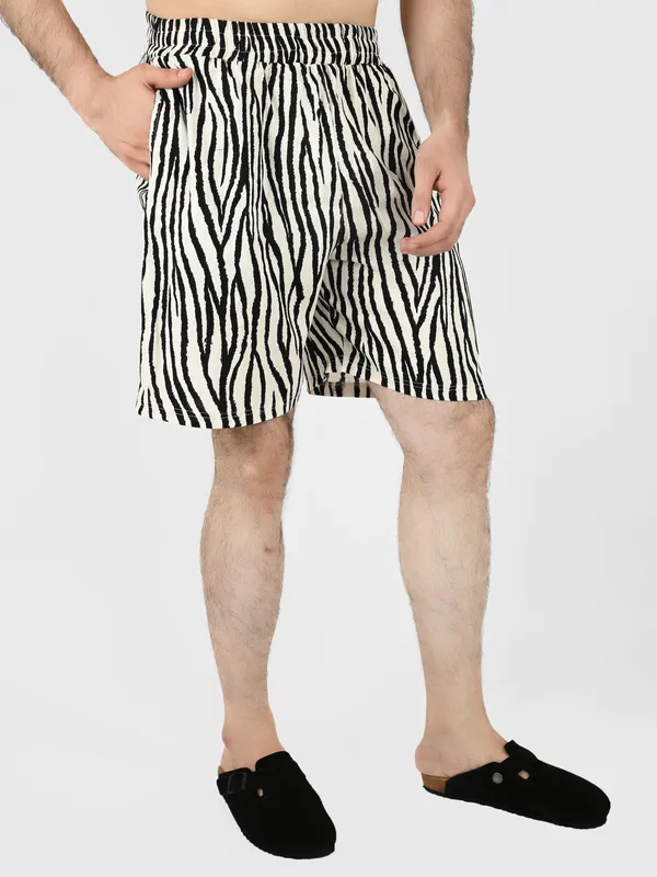 Black_&_White_Zebra_Printed_Shorts