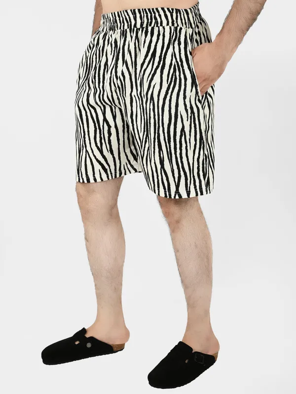 Black_&_White_Zebra_Printed_Shorts