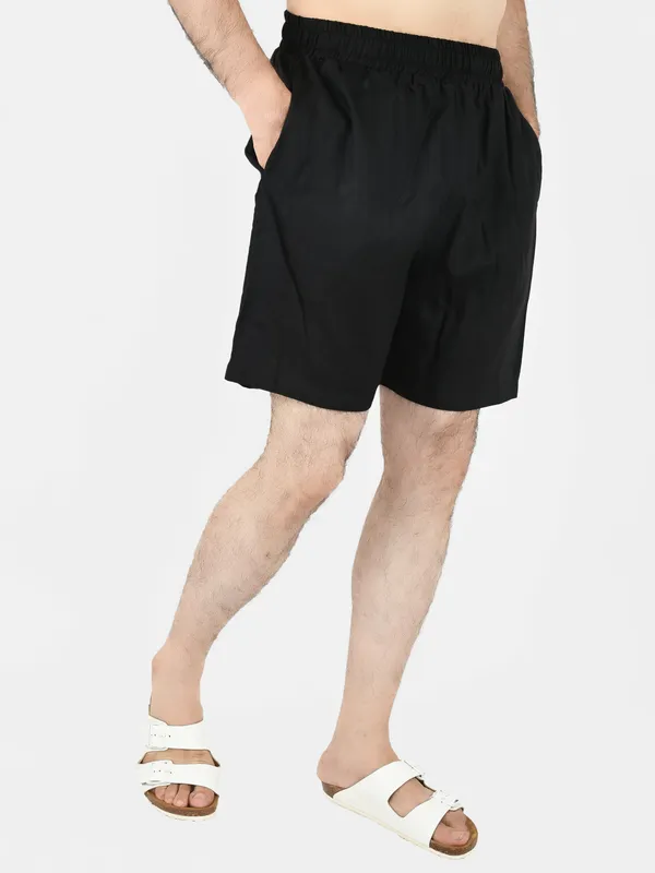 Black_Solid_Shorts_for_Men