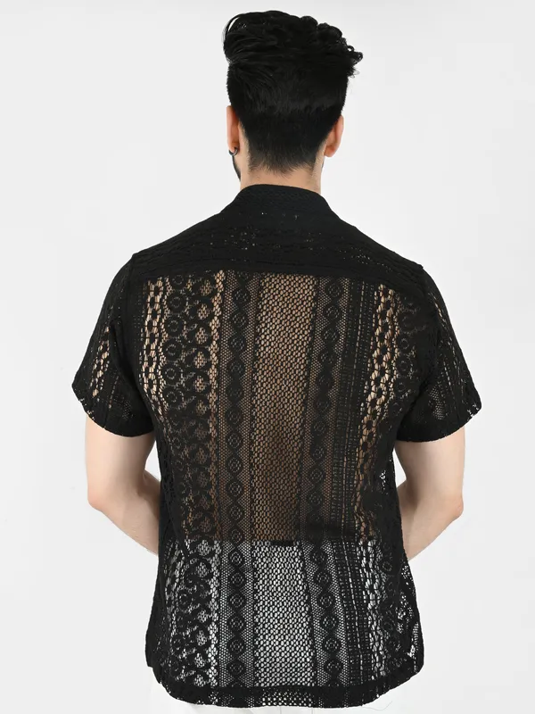 Black_Net_Printed_Regular_fit_Collared_Casual_Shirt_for_Men