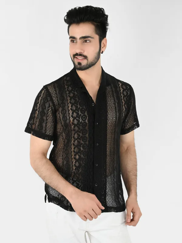 Black_Net_Printed_Regular_fit_Collared_Casual_Shirt_for_Men