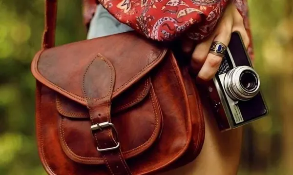Brown_Leather_Litchi_Sling_Bag_For_Women
