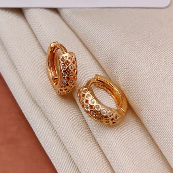 Gold_Diamond_Lattice_Copper_Huggie_Sparkling_Crystal_Pavé_Tone_Small_Hoop_Earrings_For_Women_And_Girl