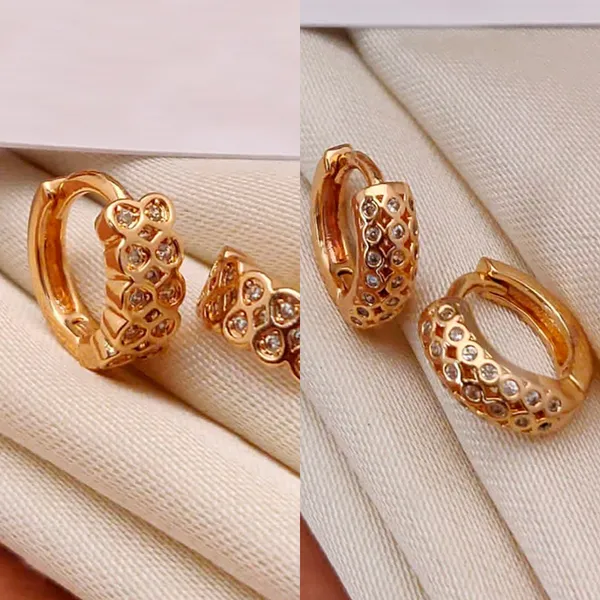 Gold_Diamond_Lattice_Copper_Huggie_Sparkling_Crystal_Pavé_Tone_Small_Hoop_Earrings_For_Women_And_Girl