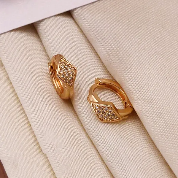 Gold_Patterned_Geometric_Copper_Huggies_With_Crystals_Earrings_For_Women_And_Girl