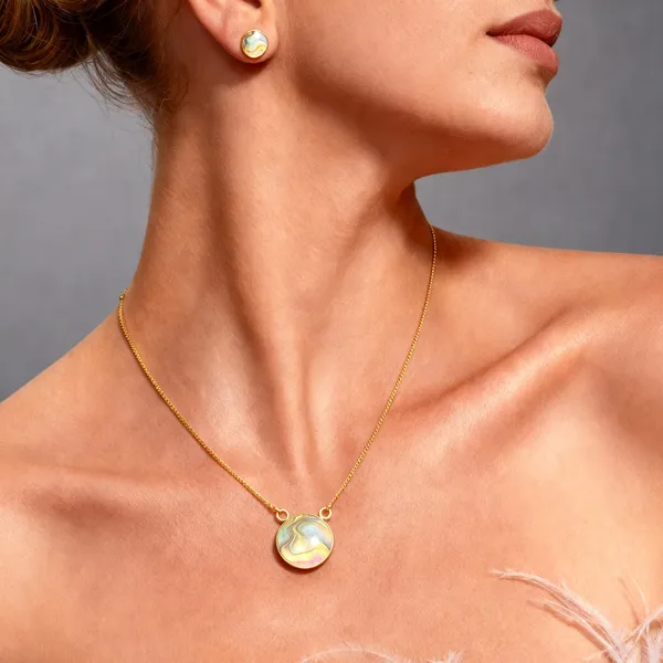 Gold_Iridescent_Mother_Of_Pearl_Style_Jewelry_Set_In_Polished_Brass_Round_And_Matching_Stud_Pendant_Set_For_Women_And_Girl