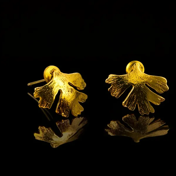 Gold_Plated_Leaf_Stud_Minimalist_Nature_Inspired_Brass_Jewellery_Earrings_For_Women_And_Girl