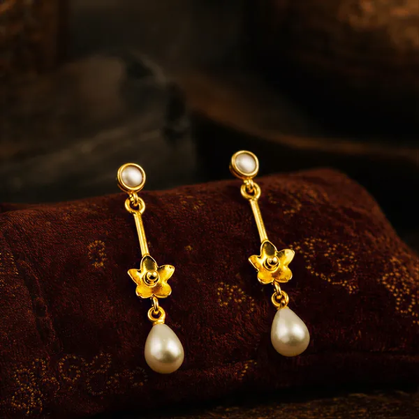 Gold_Plated_Pearl_Drop_Floral_Design_Brass_Material_Elegant_Party_Wear_Jewellery_Earrings_For_Women_And_Girl