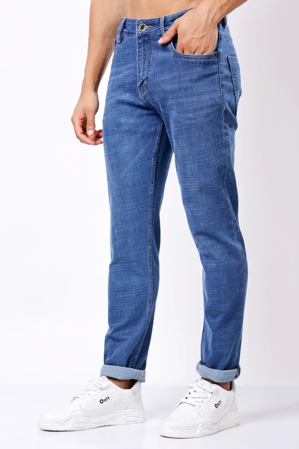 Light_Blue_Slim_Fit_Jeans_For_Men