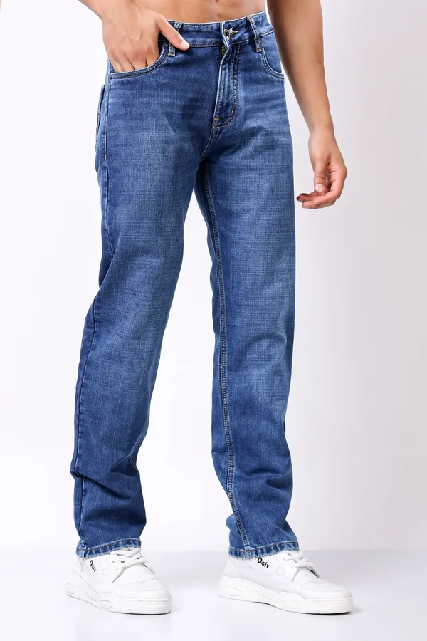 Blue_Comfort_Fit_Jeans_For_Men