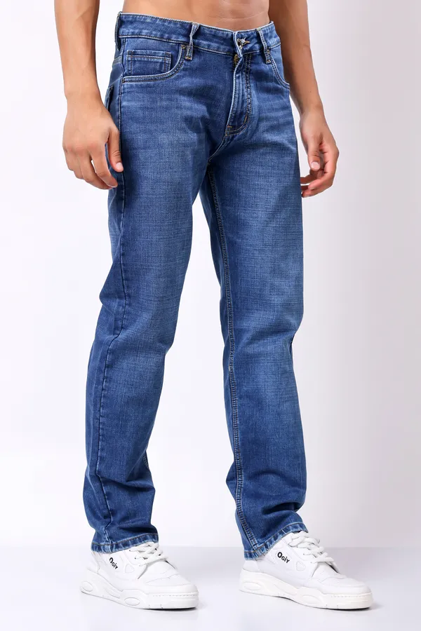 Blue_Comfort_Fit_Jeans_For_Men