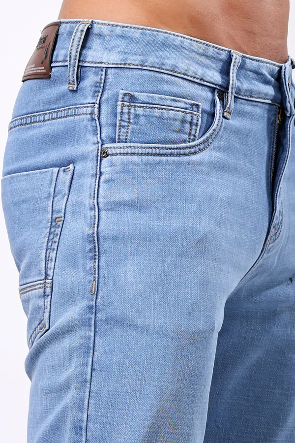 Light_Blue_Comfort_Fit_Jeans_For_Men
