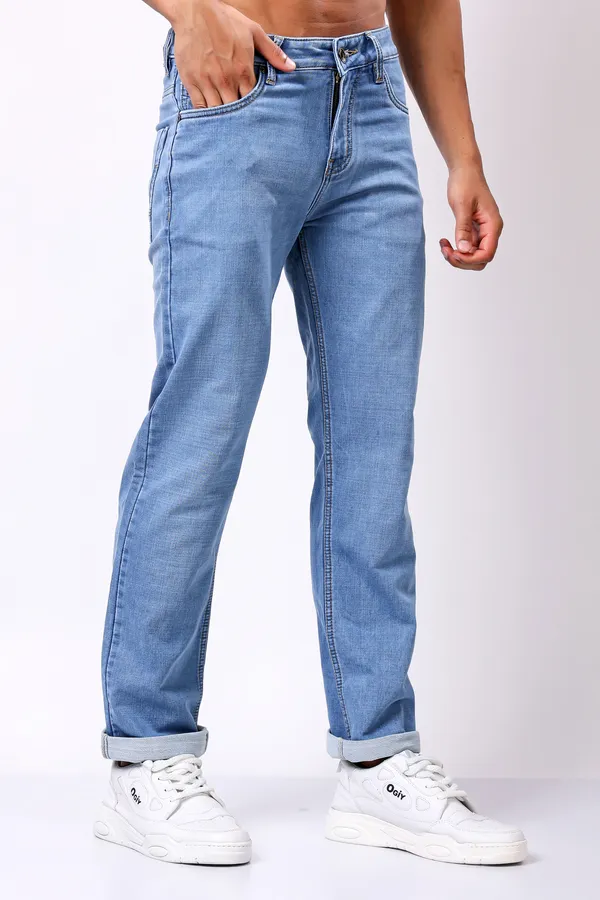 Light_Blue_Comfort_Fit_Jeans_For_Men