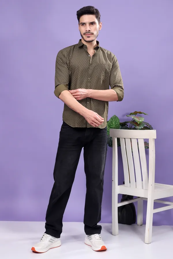 Green_Slim_Fit_Shirts_For_Men