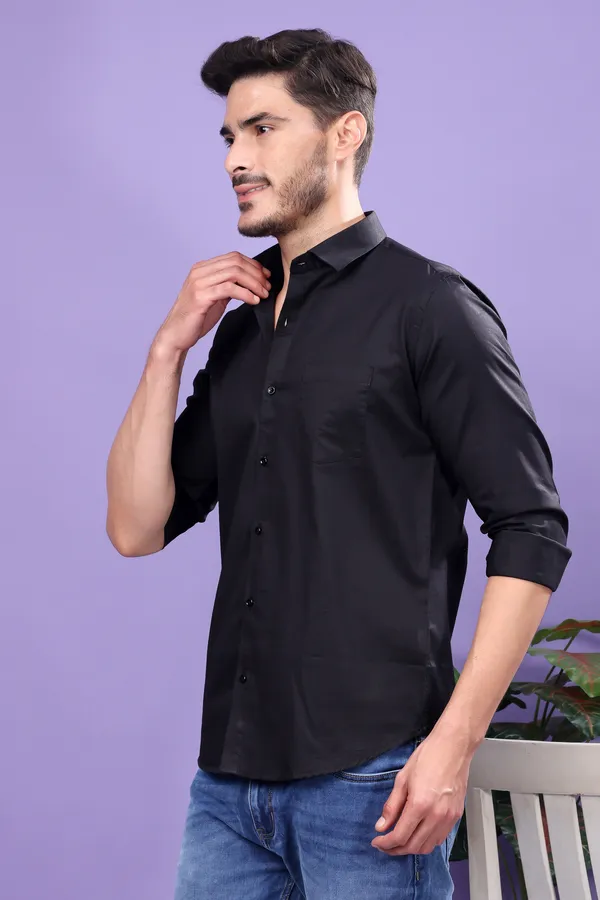 Black_Slim_Fit_Shirts_For_Men