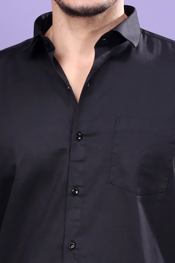Black_Slim_Fit_Shirts_For_Men