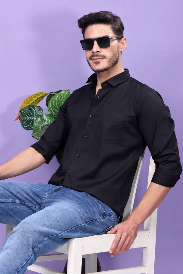 Black_Slim_Fit_Shirts_For_Men