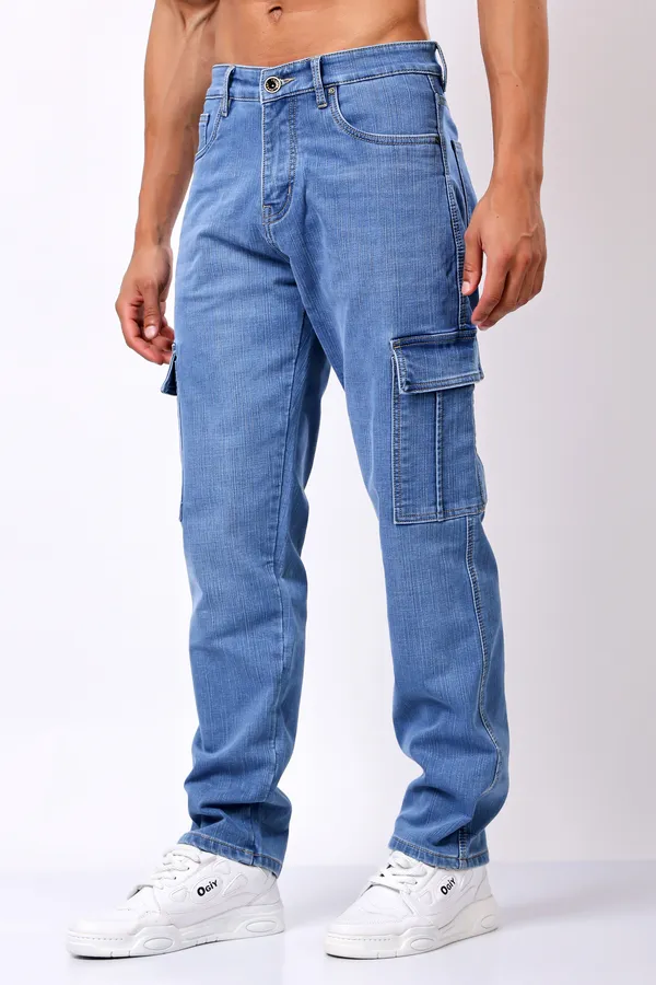 Light_Blue_Relaxed_Fit_Jeans_For_Men