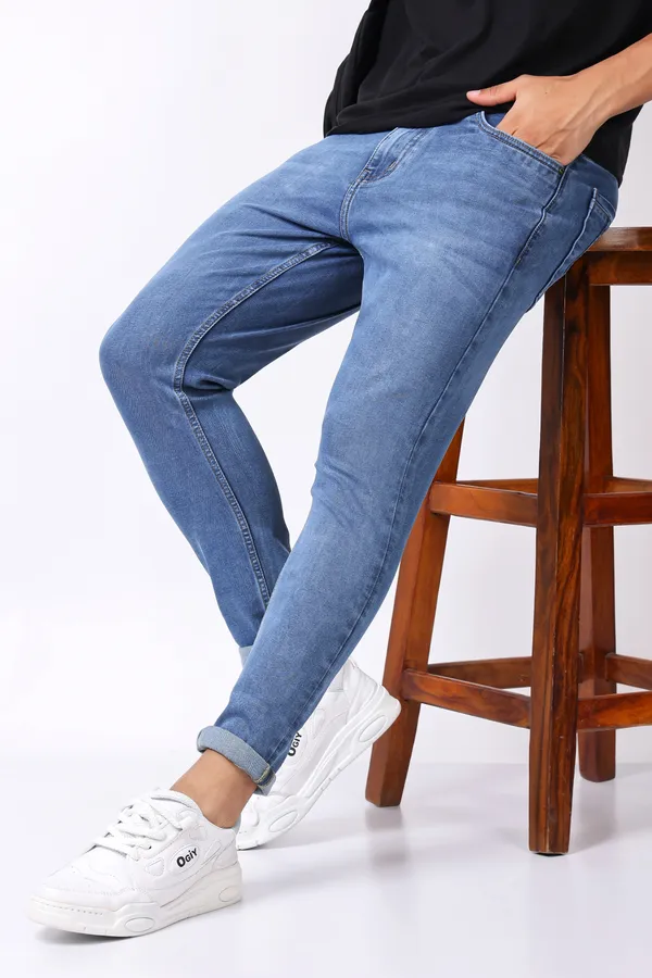 Light_Blue_Ankle_Fit_Jeans_For_Men