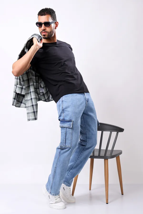 Light_Blue_Relaxed_Fit_Jeans_For_Men