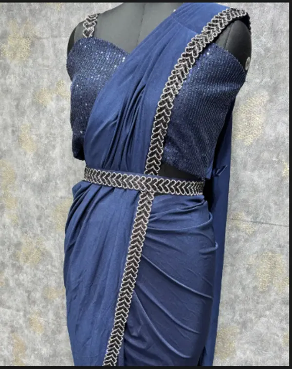 Navy_Blue_Trendy_Unstitched_Blouse_With_Drape_Saree_For_Women