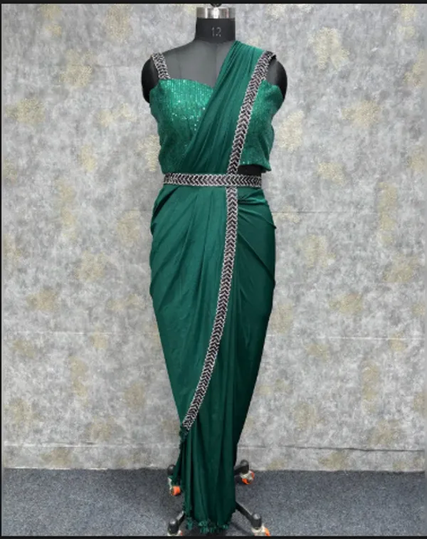 Dark_Green_Trendy_Unstitched_Blouse_With_Drape_Saree_For_Women