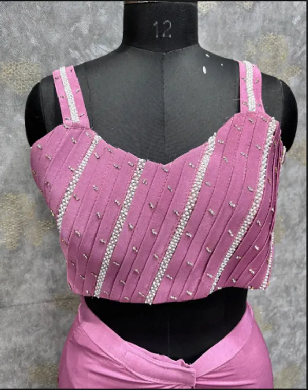 Pink_Trendy_Unstitched_Blouse_With_Drape_Saree_For_Women