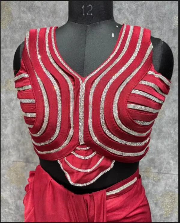 Red_Trendy_Unstitched_Blouse_With_Drape_Saree_For_Women