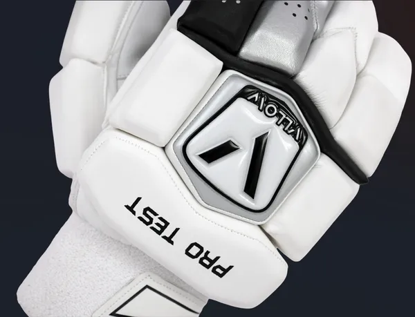 Premium_Vllow_Pro_High_Qualtiy_Cricket_Batting_Gloves_Adult