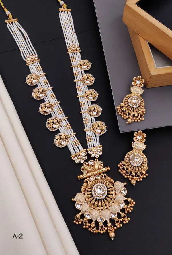 Gold_Plated_MalaSet_For_Women_|_Premium_Designer_Mala_Set