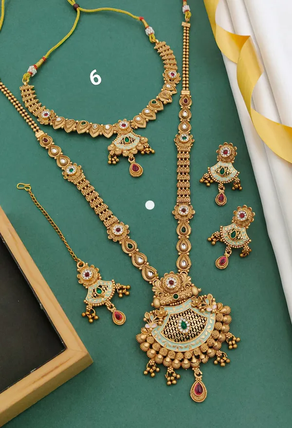 Gold_Plated_Necklace_For_Women_|_Premium_Designer_Necklace_Set_Combo