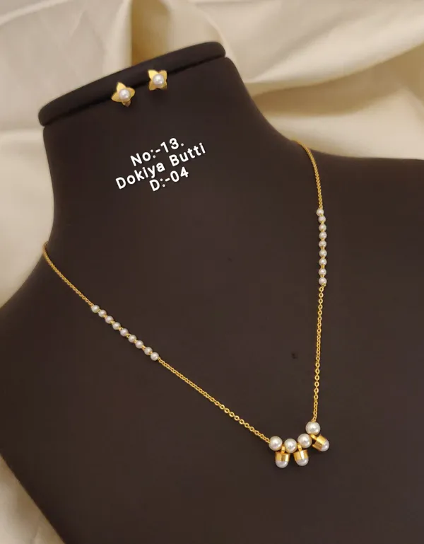 Gold_Plated_Chain_Pendant_with_Earrings_Women_|_Premium_Quality