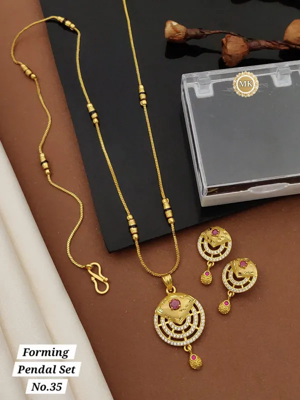 Gold_Plated_Daily_Wear_Pendant_Set_|_Premium_Quality