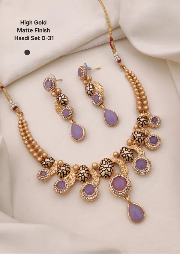 Gold_Plated_Necklace_Women_|_Premium_Quality