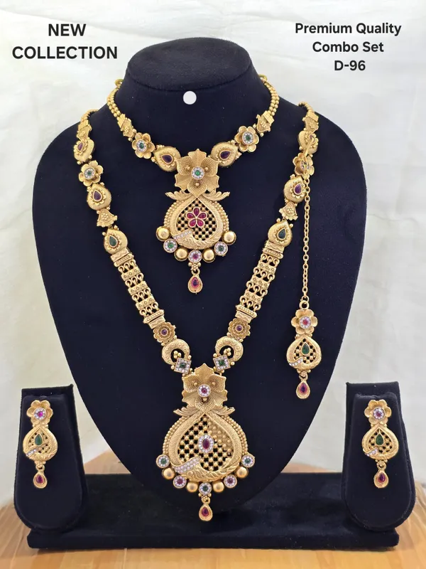 Gold_Plated_Necklace_For_Women_|_Premium_Designer_NecklaceSetCombo