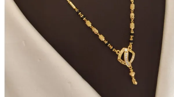 Gold_Plated__Daily_Wear_Mangalsutar_Women_|_Premium_Designer_Mangalsutra