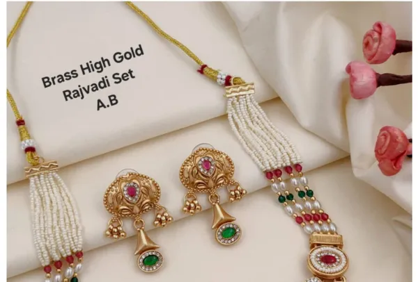 Gold_Plated_Necklace_Premium_Quality