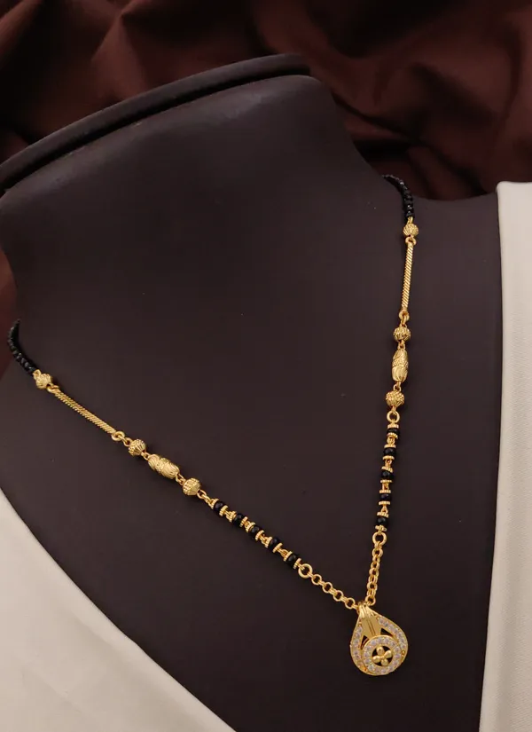 Gold_Plated_Daily_Wear_Mangalsutra_Women_|_Premium_Quality