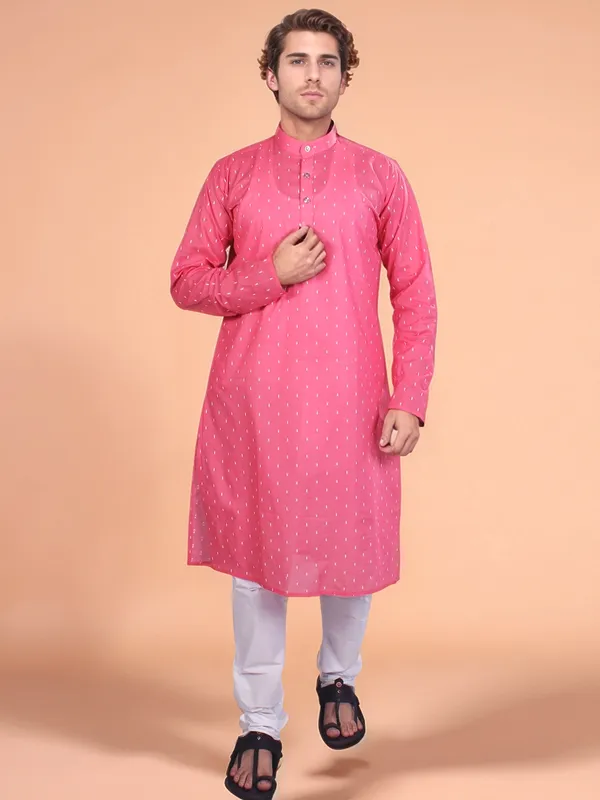 Pink_Cotton_Kurta_And_Pajama_For_Men