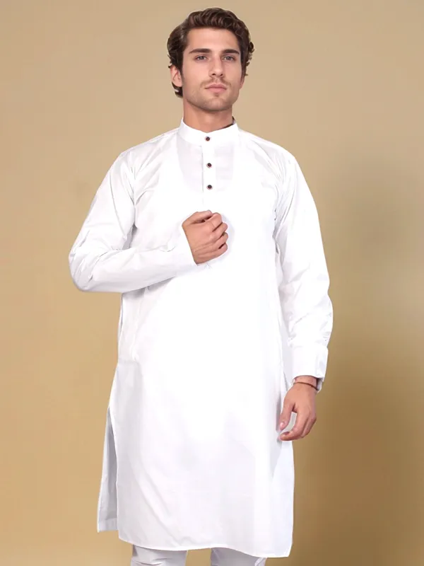 White_Cotton_Kurta_For_Men