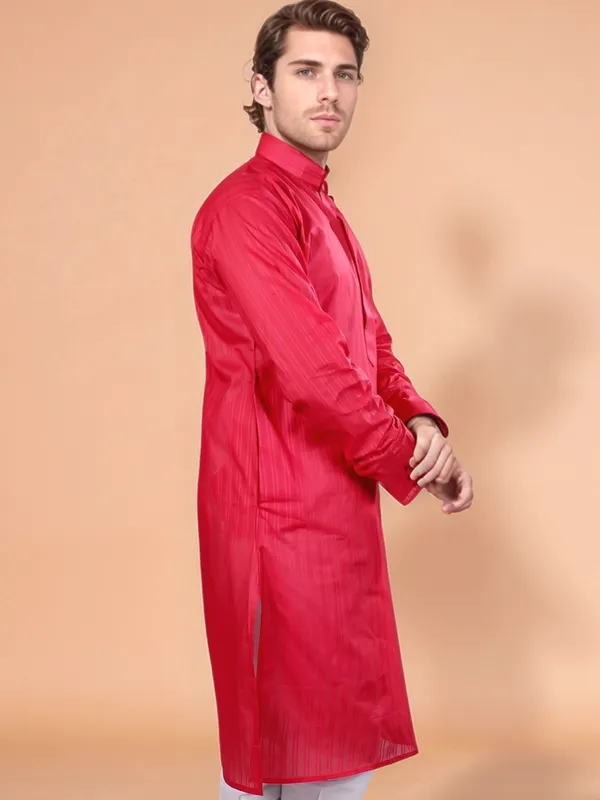 Dark_Red_Cotton_Kurta_For_Men