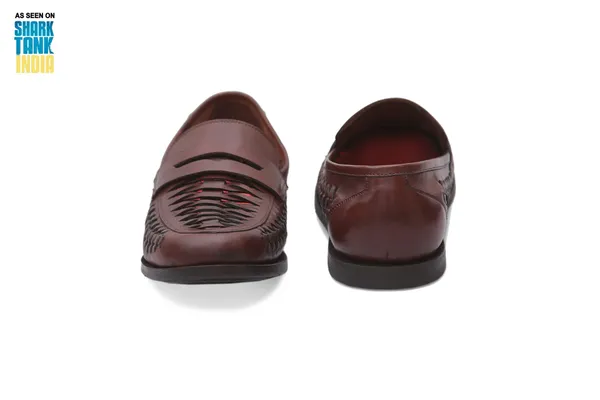 Toro_Brown